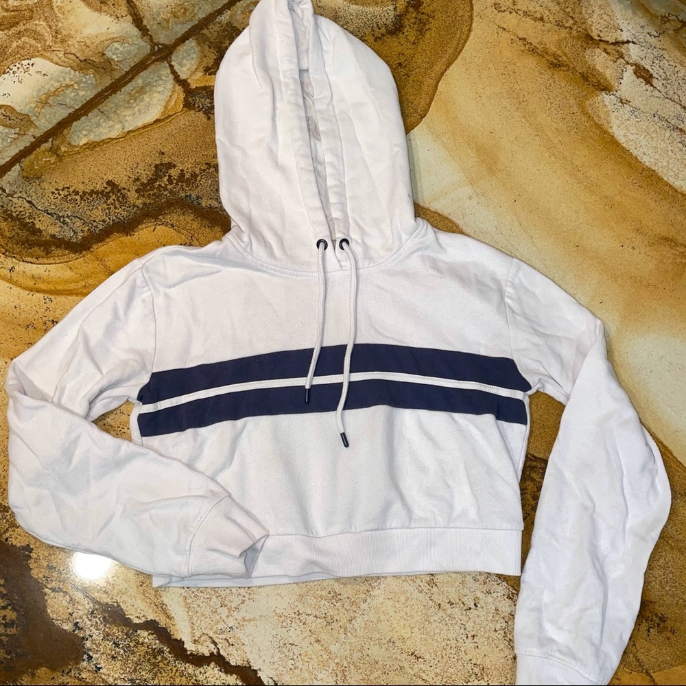 Cropped Hoodie